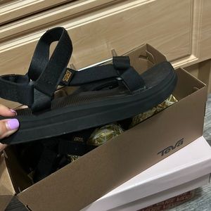 Teva sandal